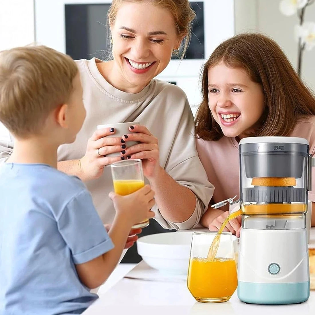 Powerful Electric Juicer