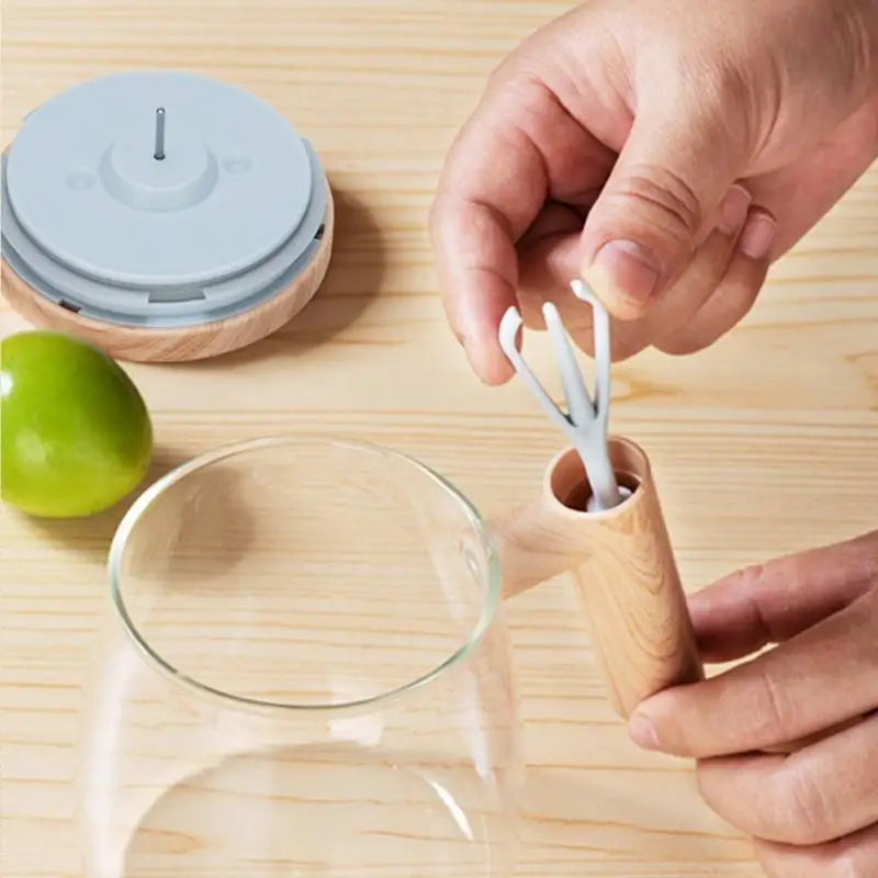 Portable Self Stirring Mug