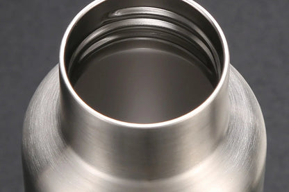 Plastic-free 25oz Stainless Steel Water Bottle